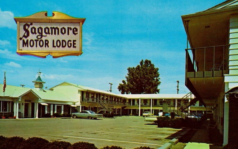 Sagamore Motor Lodge - Old Postcard (newer photo)